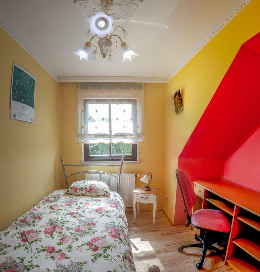 Apartma Ajda Komenda Exteriör bild